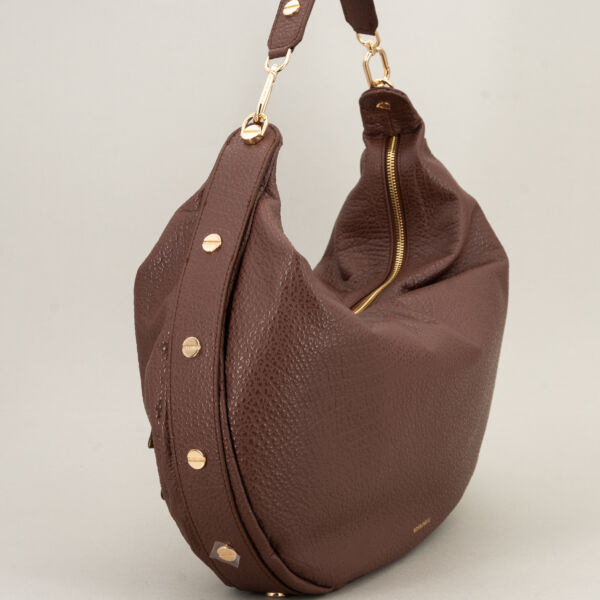 Borbonese borsa hobo elegante in pelle colore marrone brulè, borsa molto fashion in vitello lavorazione bufalo con spallaccio e chiusura con zip. Forma a mezzaluna