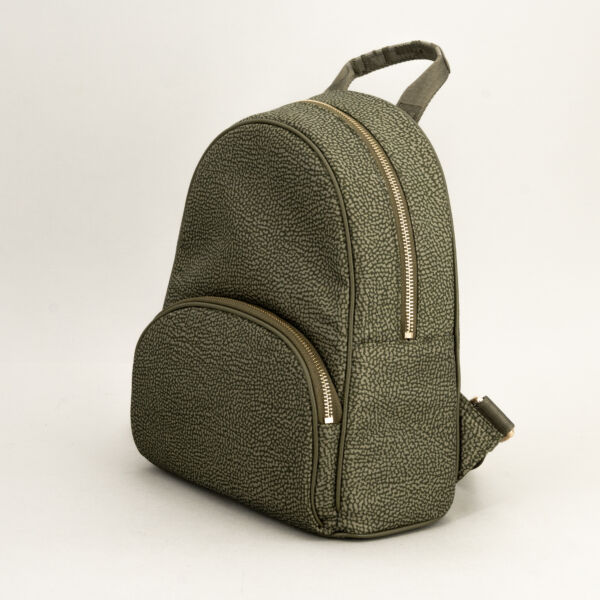 Borbonese zaino medium verde militare, borsa donna con struttura sostenuta, in nylon e pelle. Spallacci in tessuto regolabili, manico e chiusure con zip. Tasca esterna.