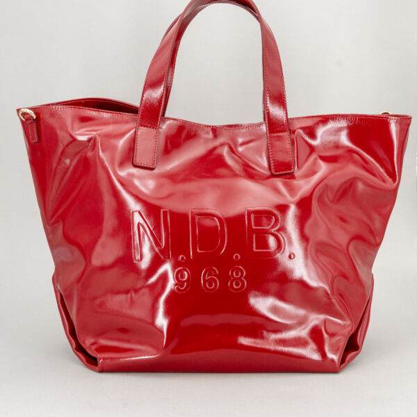 N.D.B. 968 shopping bag in pelle rossa con doppio manico e tracolla, ampia e capiente lavorazione artigianale italiana. Borsa da lavoro elegante