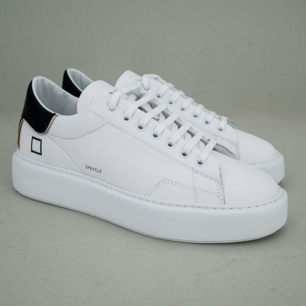 D.A.T.E. Sfera calf white black scarpa sportiva da donna in pelle bianca con dettagli nero e argento. Sneaker dallo stile elegante