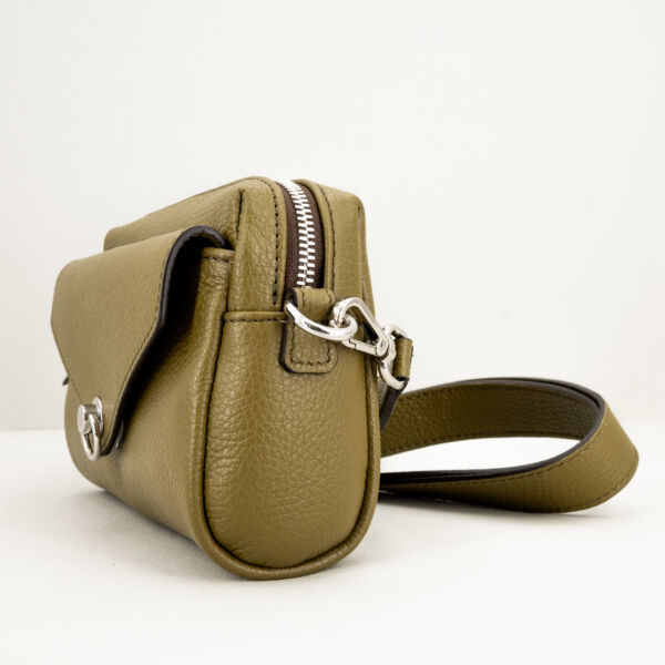 Gianni Chiarini borsa tracolla Deva verde borsa donna piccola in vera pelle colore nero tasca esterna con patta.