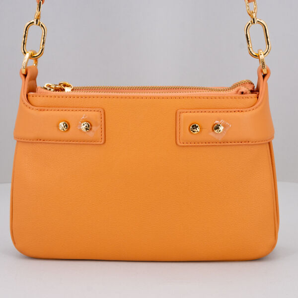 Borbonese borsa piatta tracolla arancio, borsa donna in vera pelle elegante e raffinata con tracolla tono su tono regolabile. Due zip e tasca centrale.