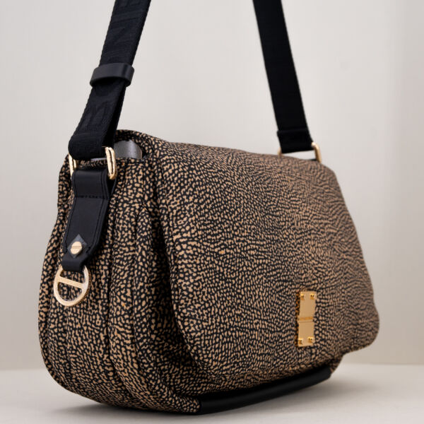 Borbonese borsa cross over op natural, borsa donna con tracolla e patta, chiusura con zip. look giovane